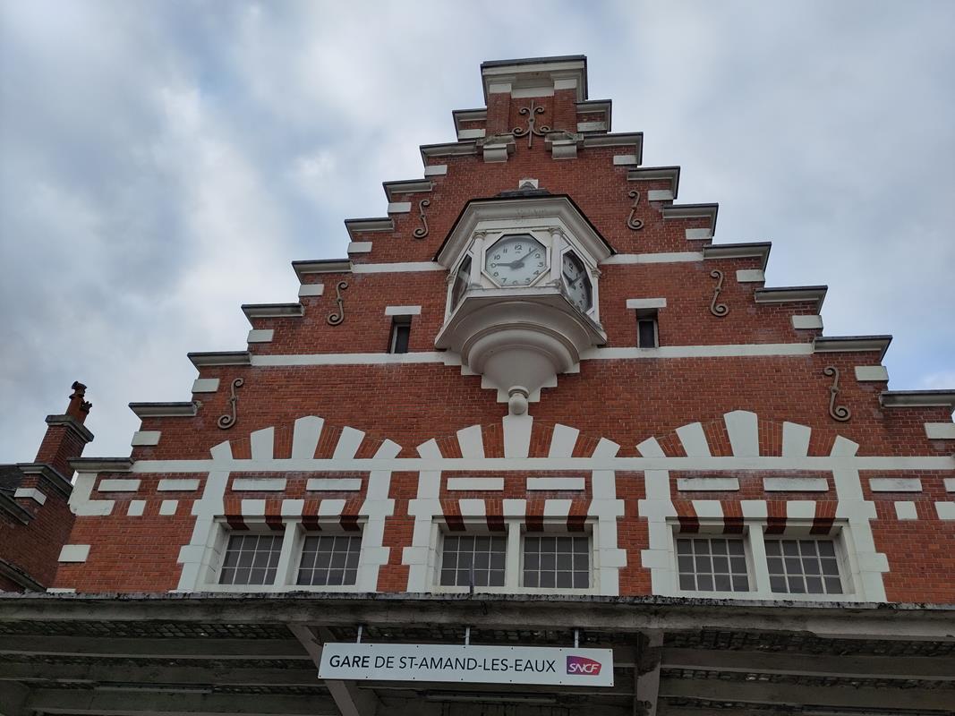 Gare de Saint-Amand-les-Eaux